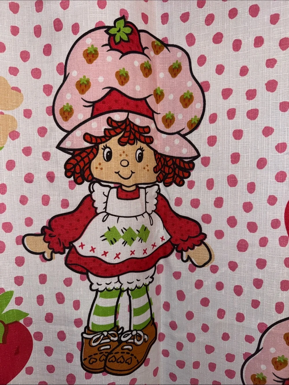 Strawberry-Themed Pink Shower Curtain - Playful Strawberry Print